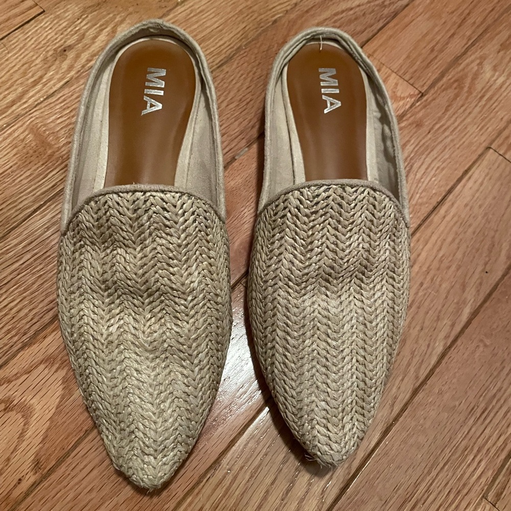 Mia straw rattan mule slide loafers